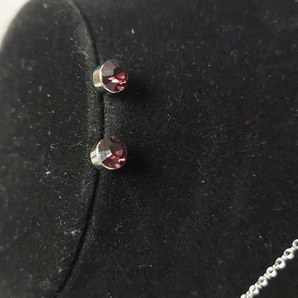 Angel Wing Purple Zirconia Set - Picture 7 of 8